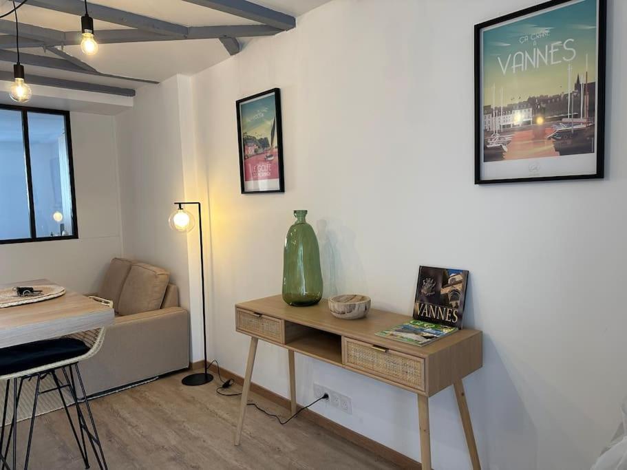 Appartement Moderne Avec Jardin Et Parking Vannes Esterno foto